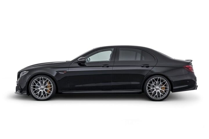 Brabus 700 E