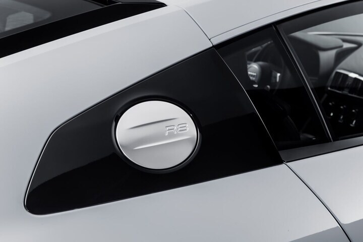 Audi R8 RWS