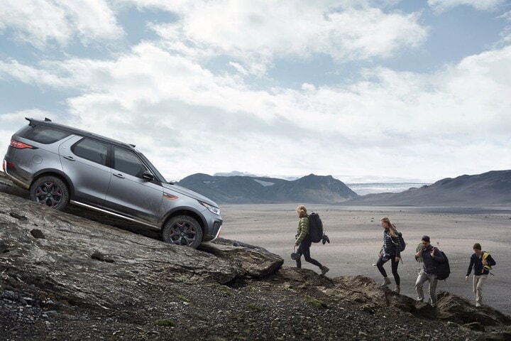 Nu officieel: Land Rover Discovery SVX