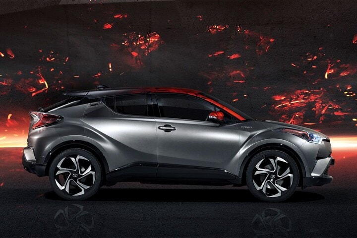 Toyota C-HR Hy-Power Concept