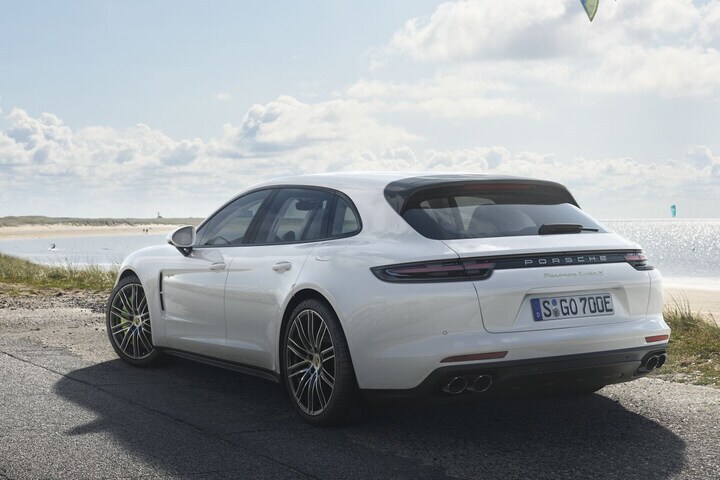 Porsche Panamera Turbo S E-Hybrid Sport Turismo 
