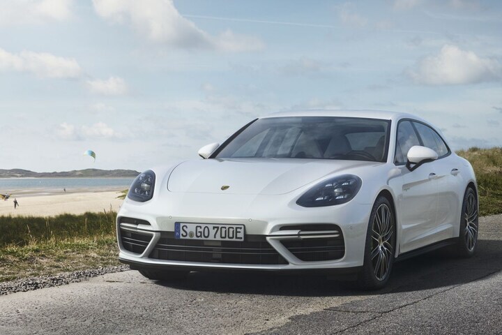 Porsche Panamera Turbo S E-Hybrid Sport Turismo 