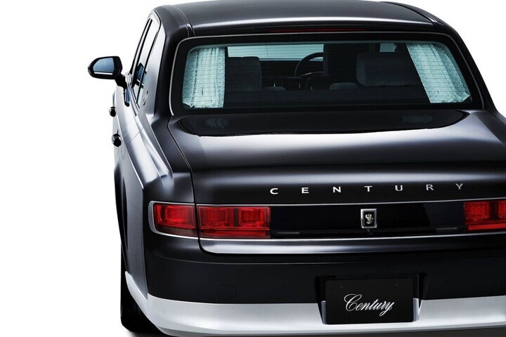 Toyota Crown Century