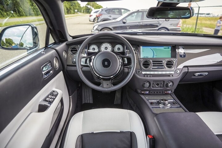 Rolls-Royce Wraith Black Badge