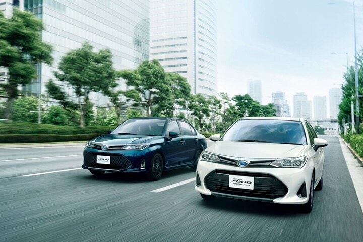 Toyota Corolla Axio en Fielder update