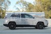 Jeep Cherokee facelift spyshots