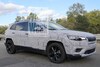 Jeep Cherokee facelift spyshots