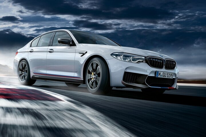 BMW M5 Performance Parts en M4 30 Years America