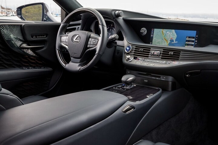 Lexus LS 500h