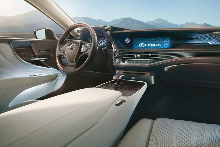 Lexus LS 500h