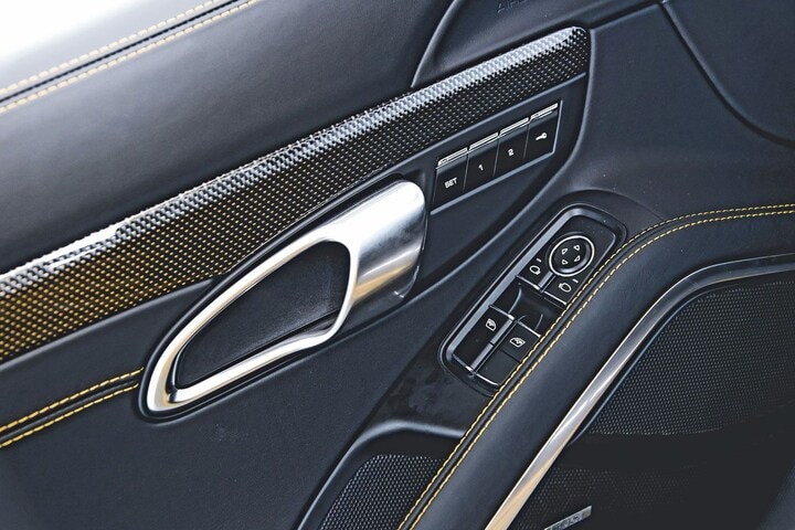 Porsche 911 Turbo S Exclusive