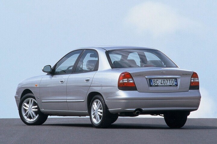 Facelift Friday: Daewoo Nubira