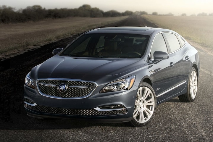 Buick LaCrosse Avenir