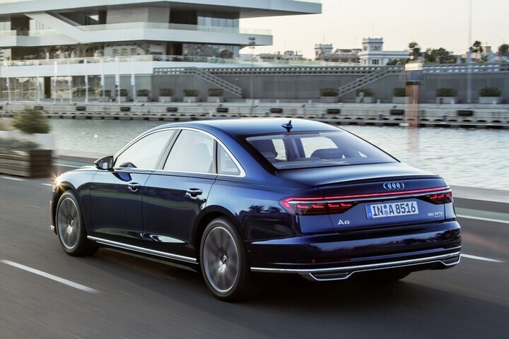 Audi A8