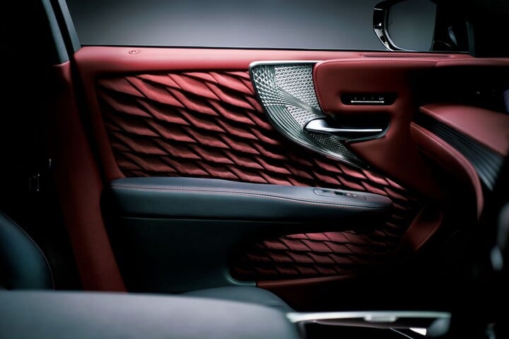 Lexus LS 500h