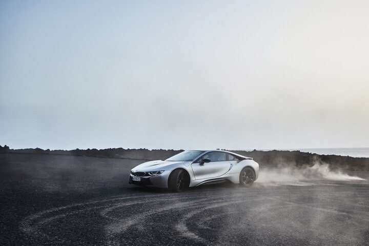BMW i8 Roadster en i8 Coupé