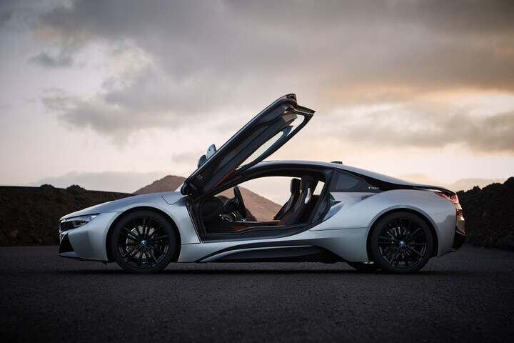 BMW i8 Roadster en i8 Coupé