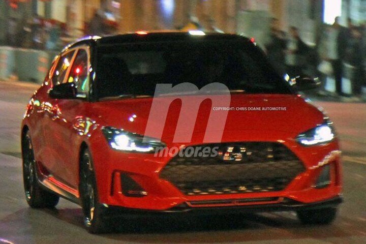 Hyundai Veloster Spyshots