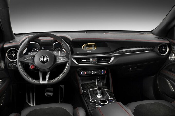 Alfa Romeo Stelvio Quadrifoglio