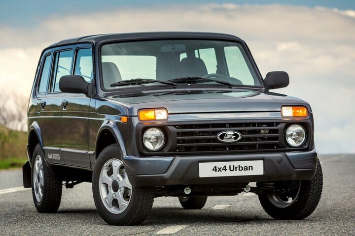 Lada 4x4 vijfdeurs