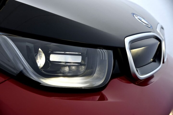 BMW i3s