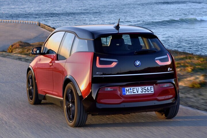 BMW i3s