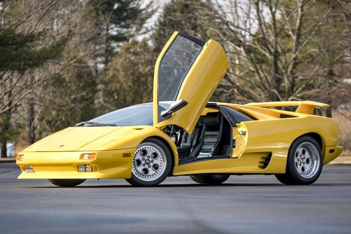 Facelift Friday: Lamborghini Diablo