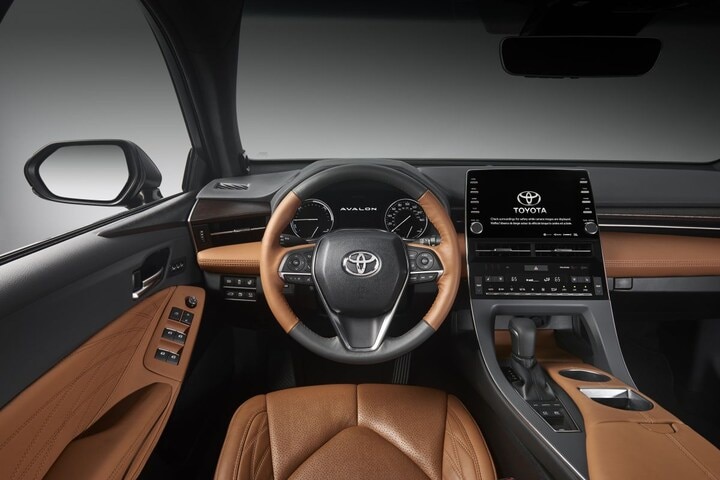 Toyota Avalon
