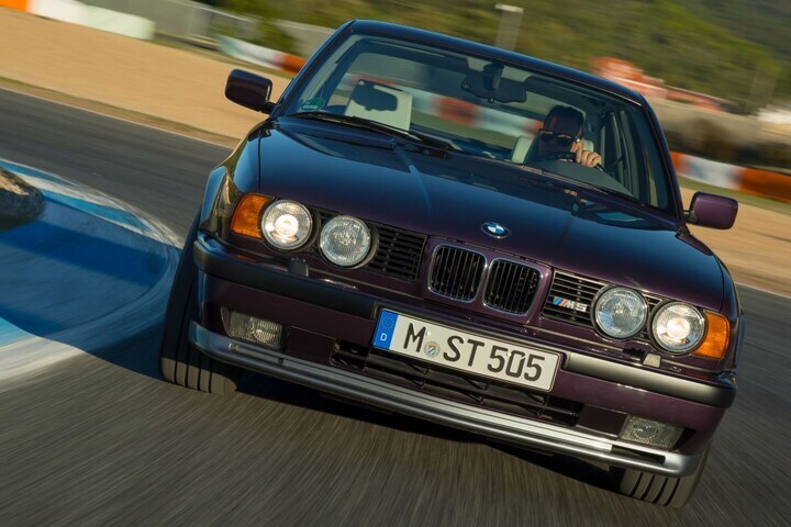 BMW M5 E34