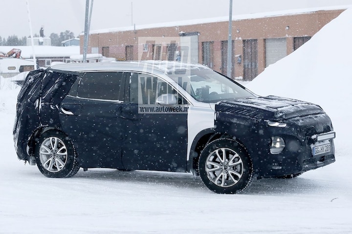 Hyundai Santa Fe Spyshots
