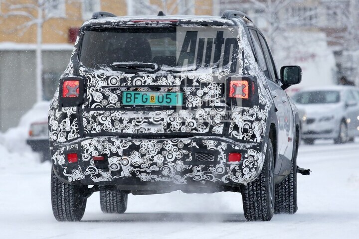 Spyshots Jeep Renegade