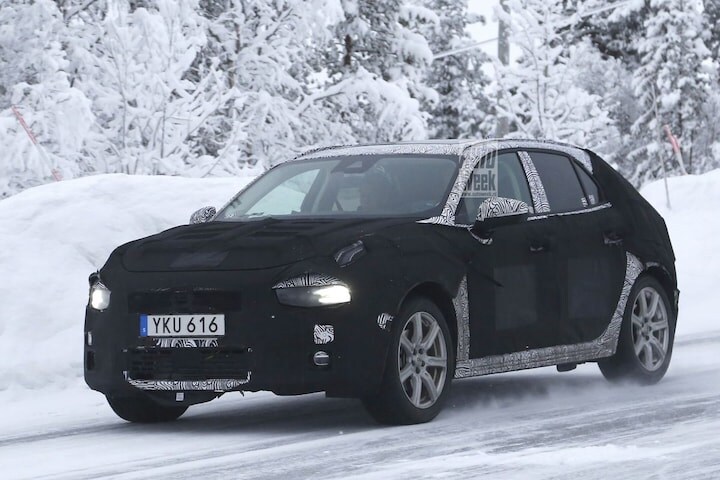Lynk & Co Spyshots 02 (04?)