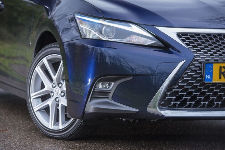 Lexus CT 200h