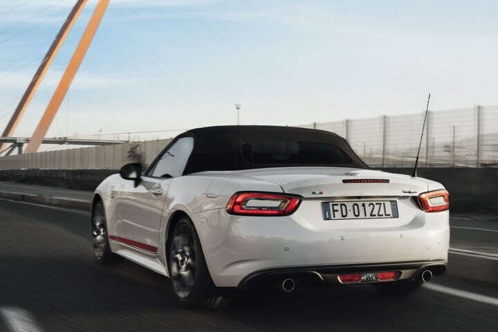 Fiat 124 Spider S-Design