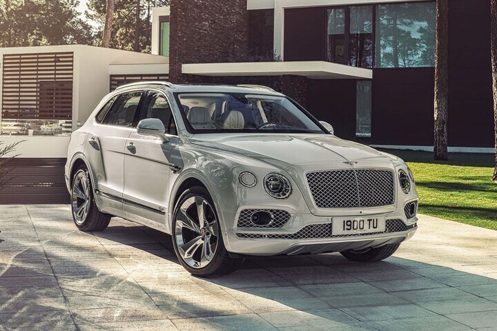 Bentley Bentayga Plug-in Hybrid
