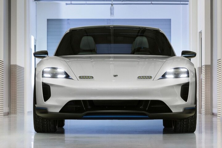 Porsche Mission E Cross Turismo