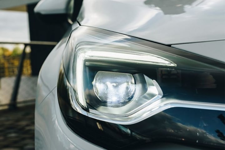 Teaser Opel Astra facelift