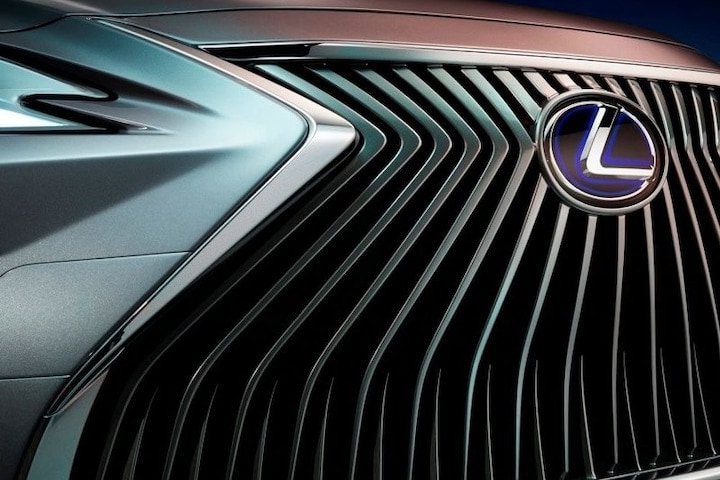 Lexus teaser (ES?)
