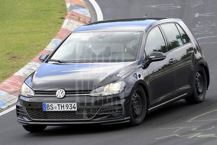 Volkswagen Golf 8 Mule