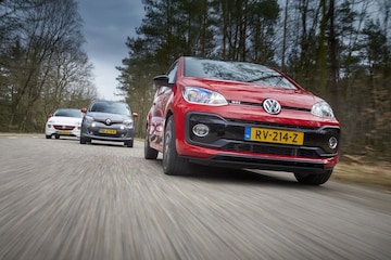 AutoWeek 17 2018 Magazine Triotest Volkswagen Rena