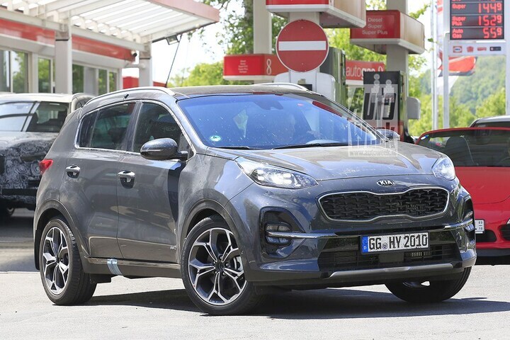 Kia Sportage facelift spyshots