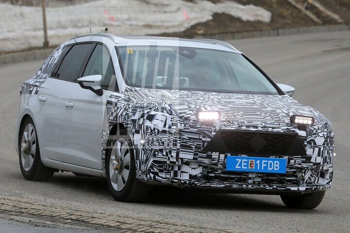 Seat Leon spyshots mule