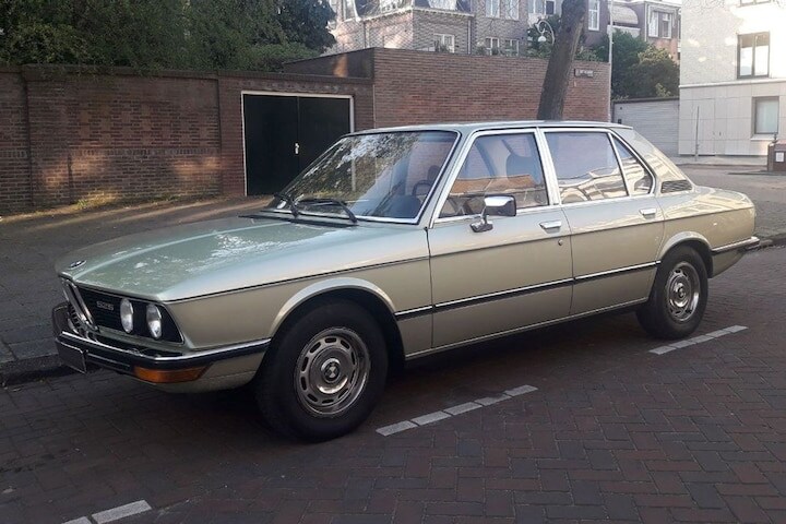In het wild bmw 5-serie E12