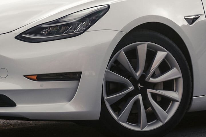 Tesla Model 3 wielen remmen