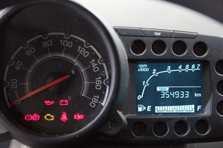 Klokje Rond Chevrolet Spark kilometerteller kilome