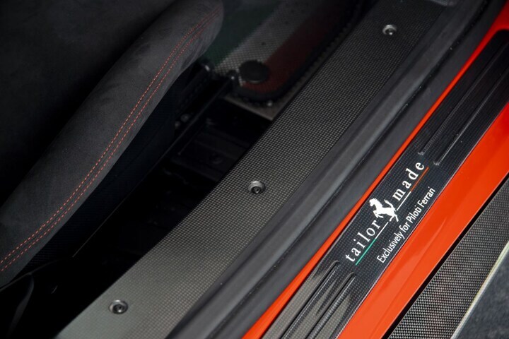 Ferrari 488 Pista Tailor Made 