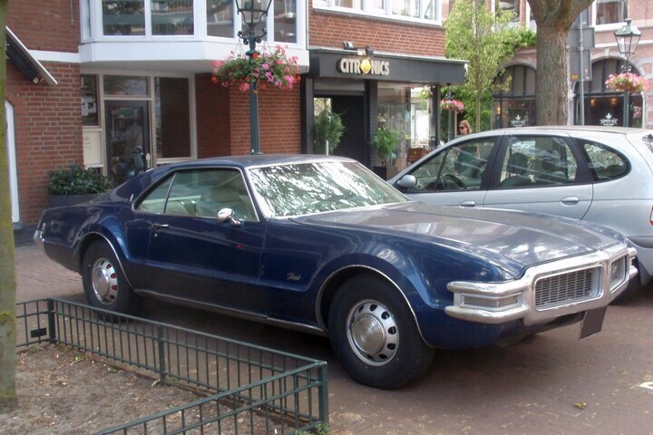 Oldsmobile Toronado (1969)