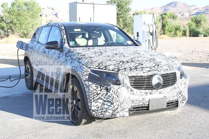 Mercedes-Benz EQ C spionage