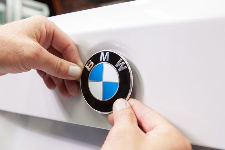 BMW
