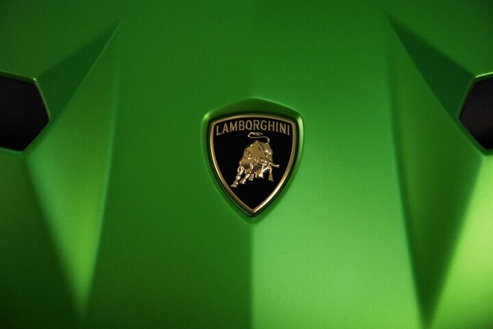Lamborghini Aventador SVJ teaser